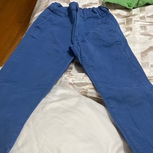 Place size 8 color blue used